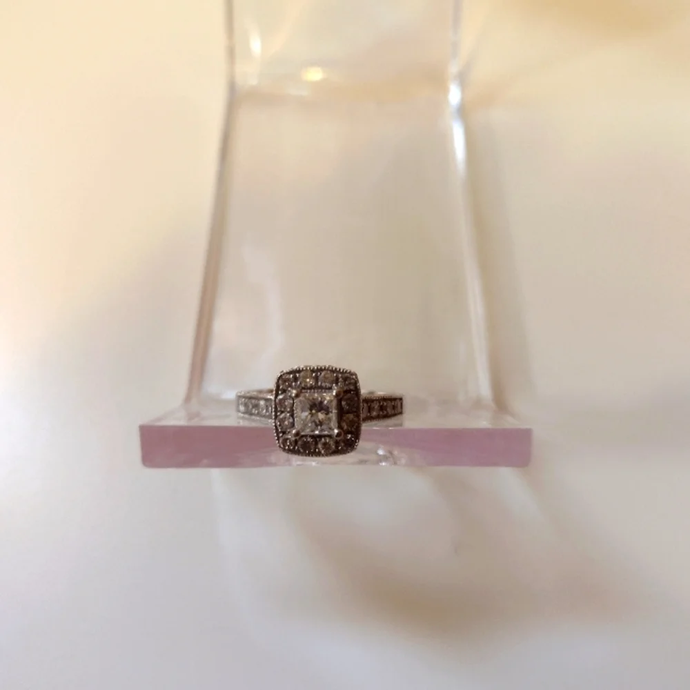 Women's Diamond Ring with Matching Band with Appraisal Report - Picture 2 of 7